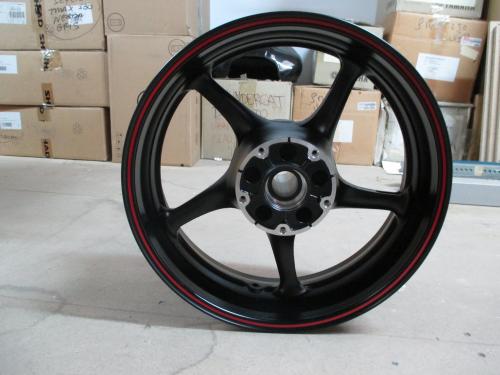 Llantas de Yamaha R6'04-05 y FZS