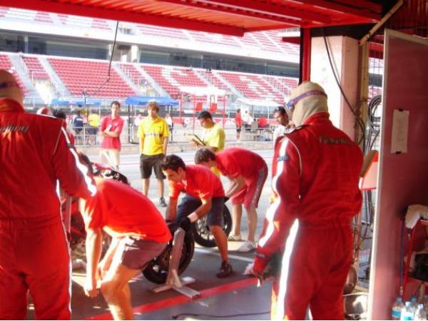 Les 24H Frigo de Motociclisme del Circuit de Catalunya 2006