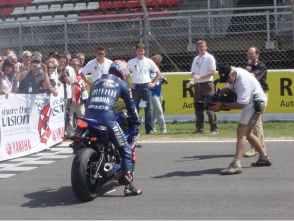 Presentación R6 y R1 2006 en Montmeló