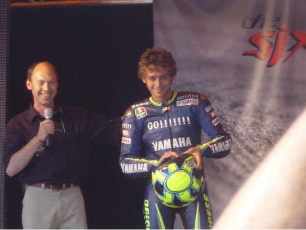 Presentación R6 y R1 2006 en Montmeló